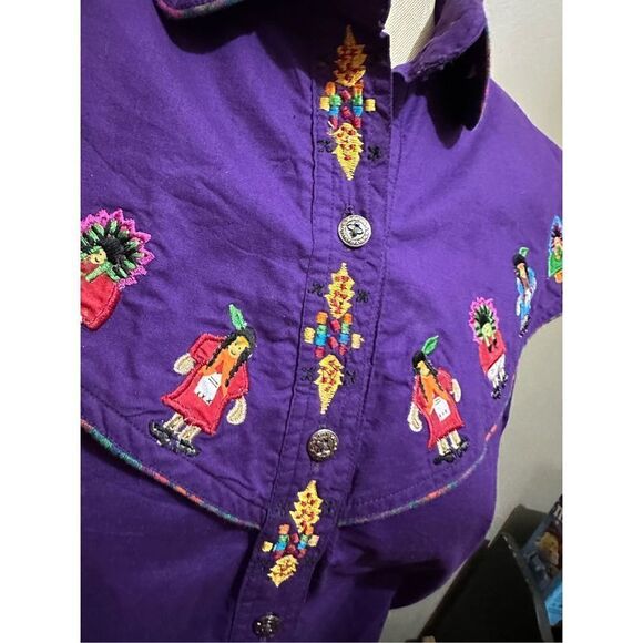 Vintage Arroyo Women’s Purple Embroidered Western Indian Button Up Shirt Size M - Picture 11 of 15